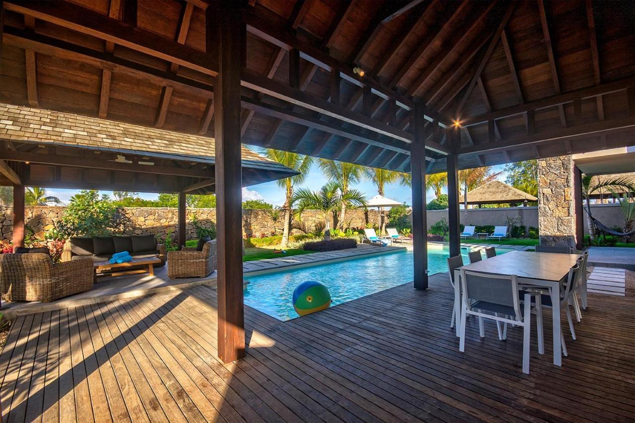 Mythic Suites & Villas By Mj Holidays Grand-Gaube Exterior foto