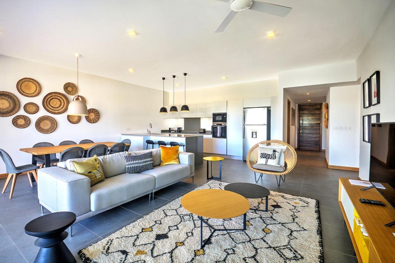 Mythic Suites & Villas By Mj Holidays Grand-Gaube Exterior foto